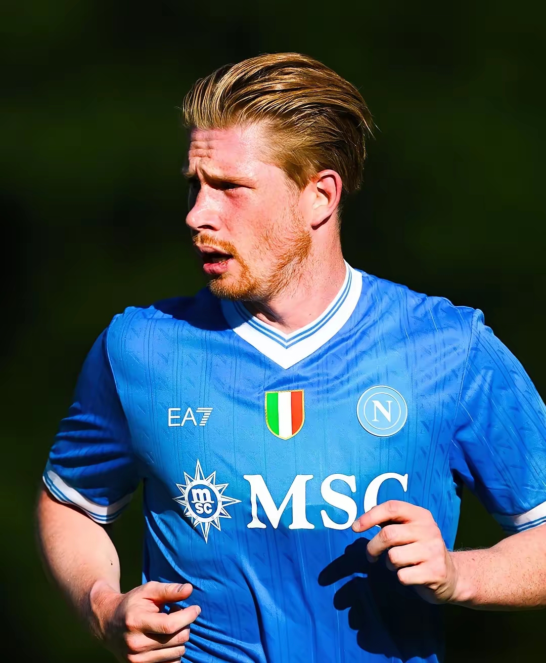 中国击剑小将闵文珺摘得世界中学生运动会首金