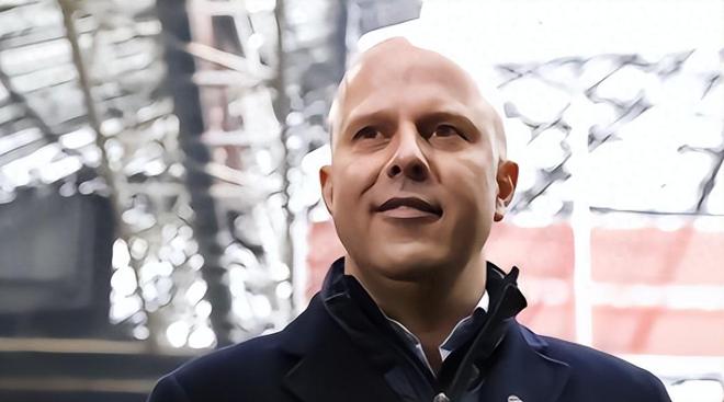 就在赛前 就在赛前