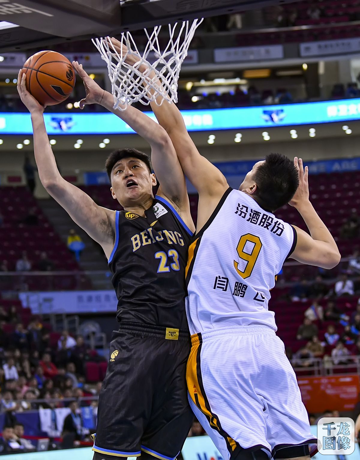 与此同时 与此同时