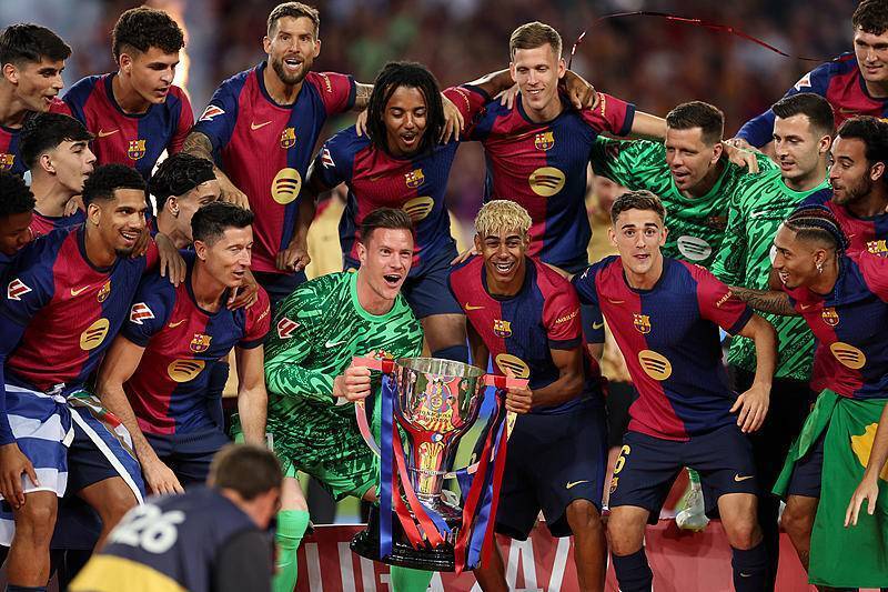 沙尔克一方 沙尔克一方