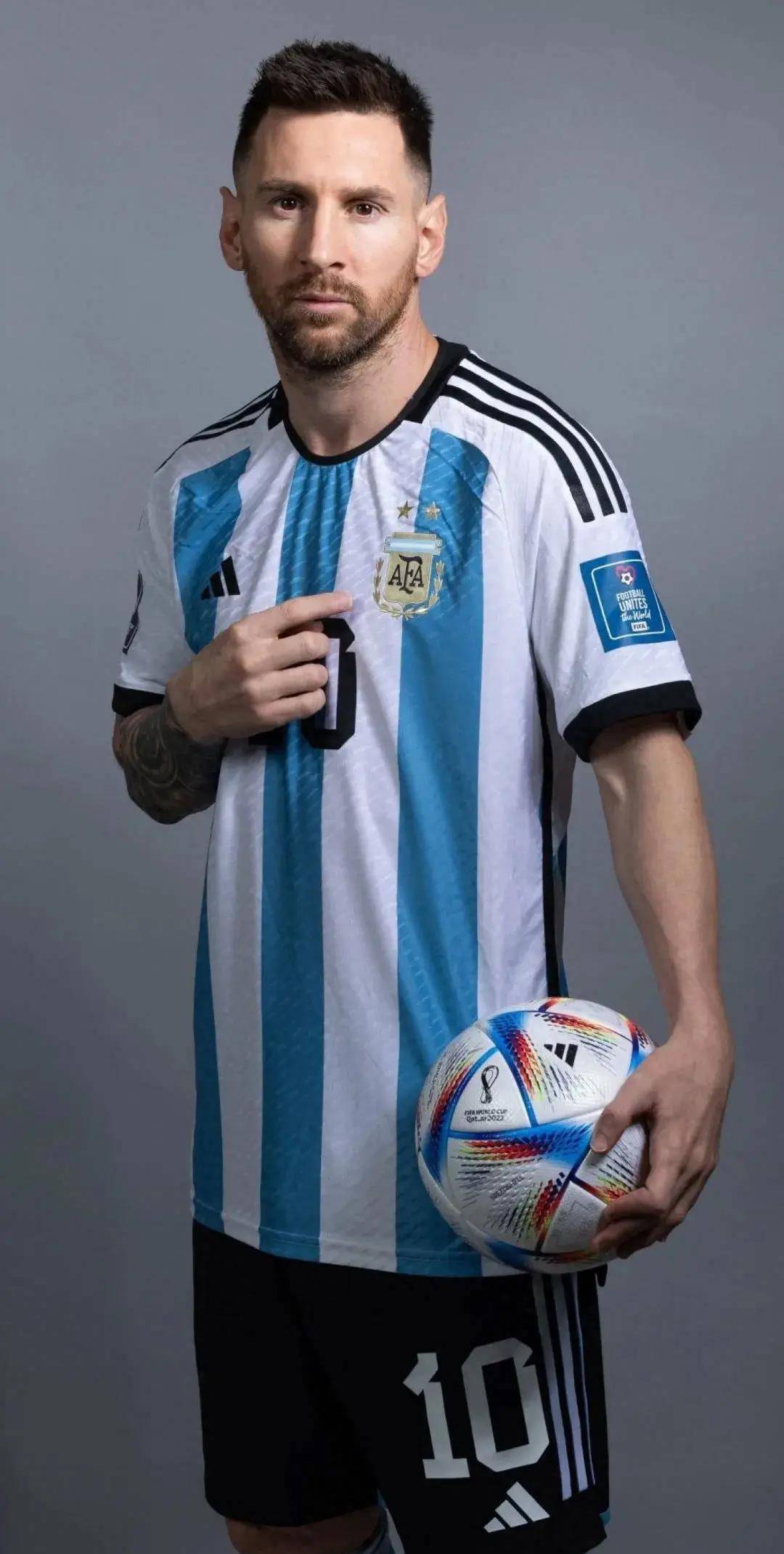 的表现近乎 的表现近乎